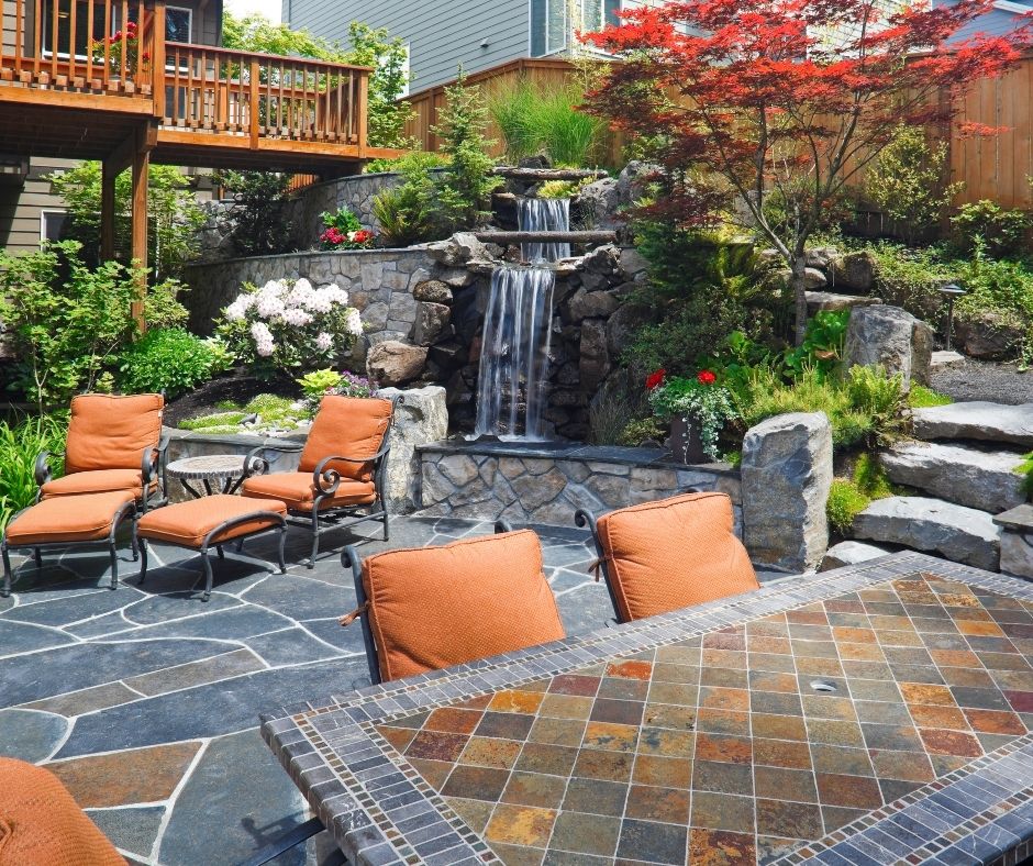 Reasons to Remodel Your Outdoor Living Space in 2022